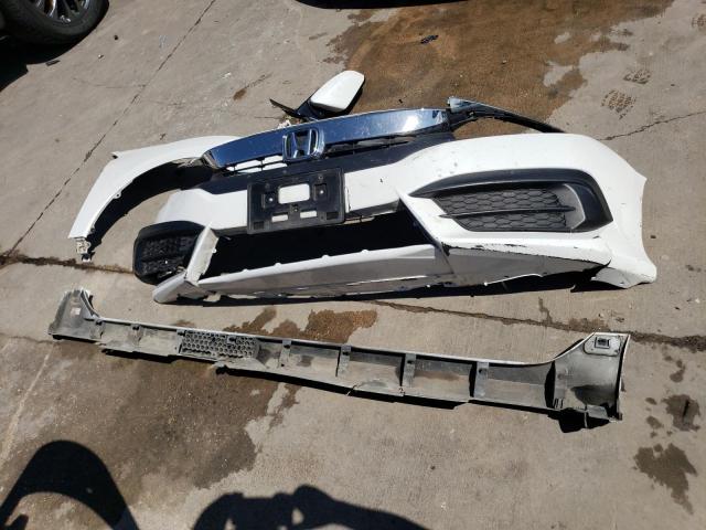 Photo 12 from auction – 2018 HONDA CIVIC EX with VIN 19XFC2F74JE207467