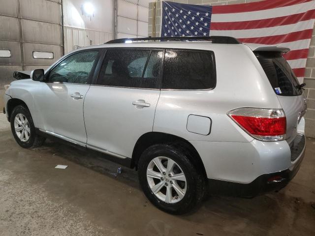 Photo 2 from auction – 2012 TOYOTA HIGHLANDER with VIN 5TDBK3EH1CS134164