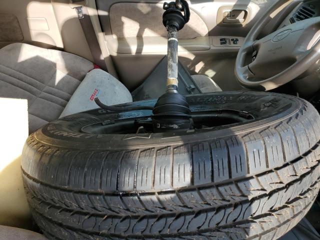 Photo 12 from auction – 2002 TOYOTA SIENNA LE with VIN 4T3ZF13CX2U481925