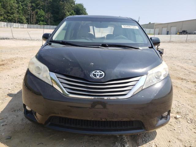 Photo 5 from auction – 2013 TOYOTA SIENNA XLE with VIN 5TDYK3DC9DS385239