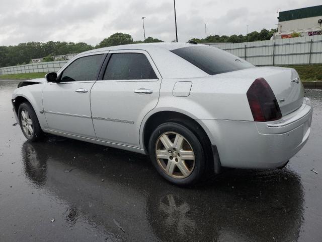 Photo 2 from auction – 2005 CHRYSLER 300C with VIN 2C3AK63H45H639363