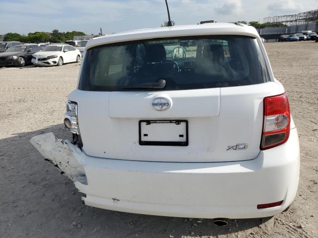 Photo 6 from auction – 2010 TOYOTA SCION XD with VIN JTKKU4B41AJ050673