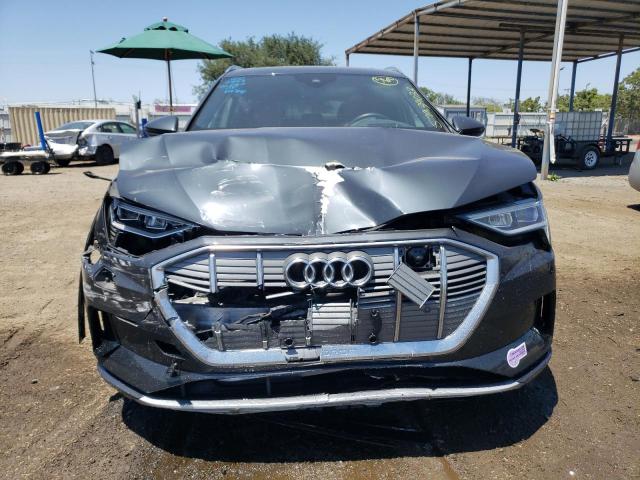Photo 5 from auction – 2019 AUDI E-TRON PRE with VIN WA1VABGE0KB017804