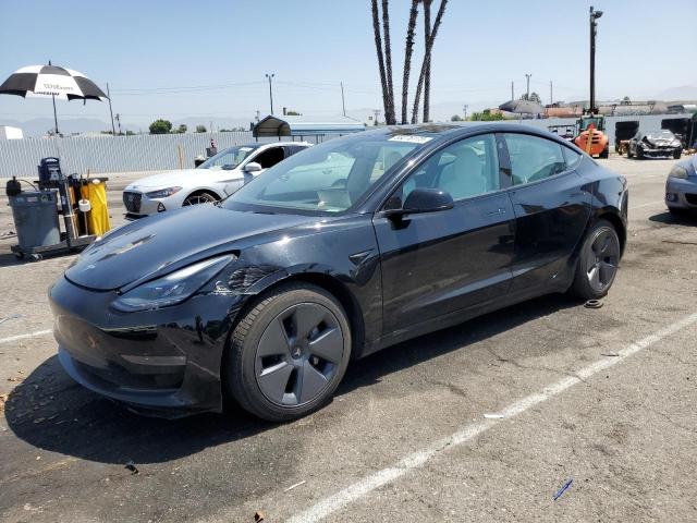 TESLA MODEL 3 2022 с VIN 5YJ3E1EB9NF135954 - Снимка от търг