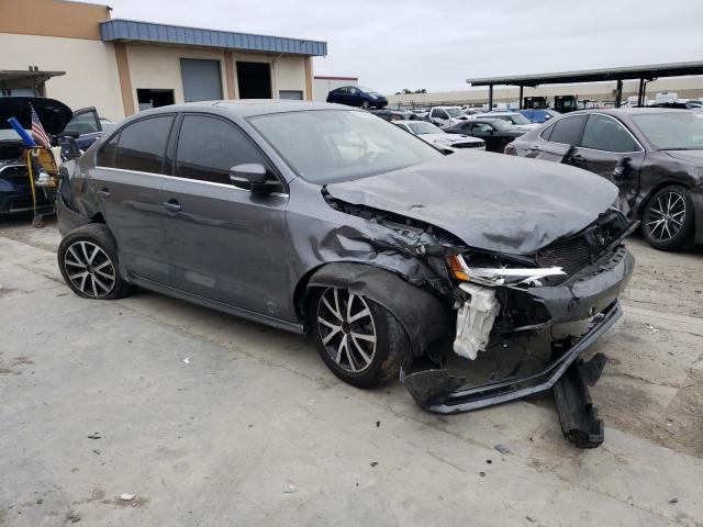 Photo 4 from auction – 2017 VOLKSWAGEN JETTA SE with VIN 3VWDB7AJ1HM288807