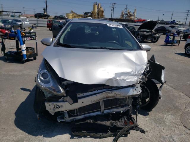 Photo 5 from auction – 2015 TOYOTA PRIUS C with VIN JTDKDTB35F1089492