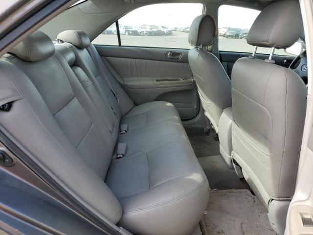 Photo 10 from auction – 2002 TOYOTA CAMRY with VIN 4T1BE32K62U509558