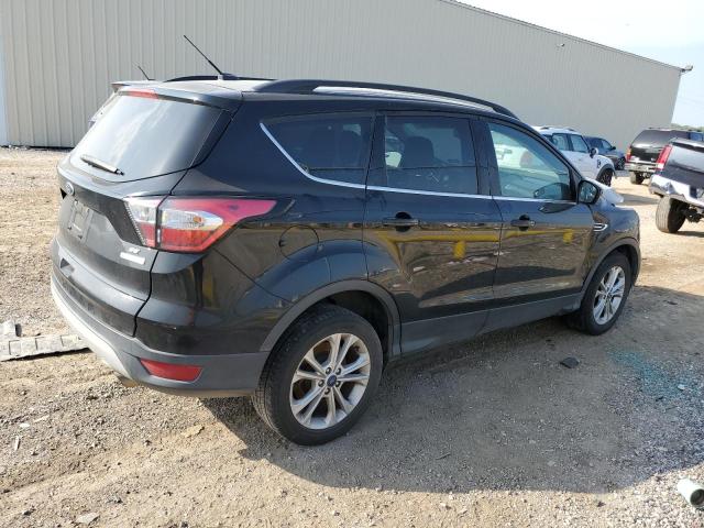 Photo 3 from auction – 2018 FORD ESCAPE SE with VIN 1FMCU0GD5JUC90364
