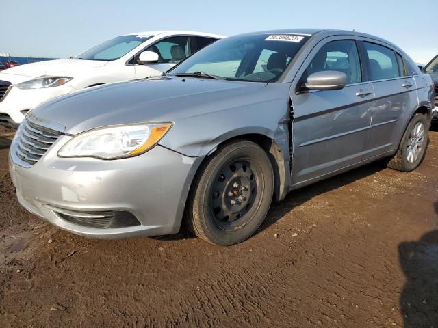 CHRYSLER 200 LX 2014 مع رقم تعريف المركبة 1C3CCBAB3EN204760 - صورة من المزاد