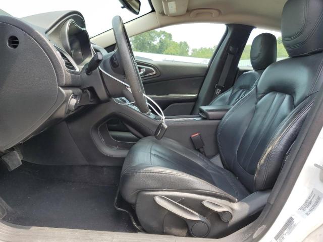 Photo 7 from auction – 2016 CHRYSLER 200 LIMITE with VIN 1C3CCCAB4GN116387