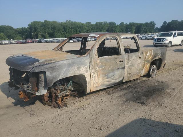 CHEVROLET SILVERADO 2011 with VIN 3GCPKSE3XBG215939 - Photo from auction