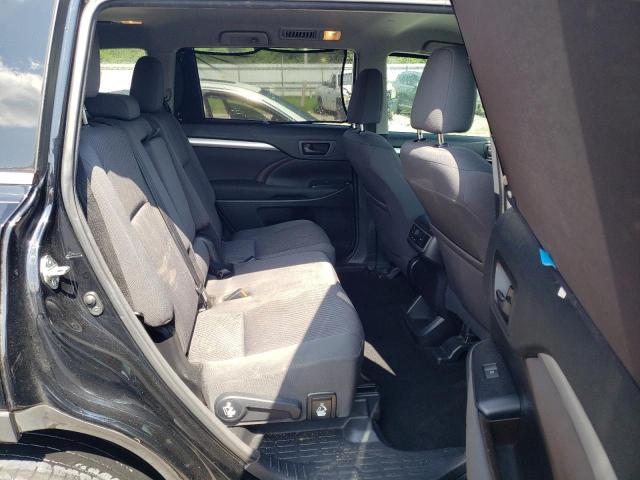 Photo 11 from auction – 2017 TOYOTA HIGHLANDER with VIN 5TDZARFH2HS031572