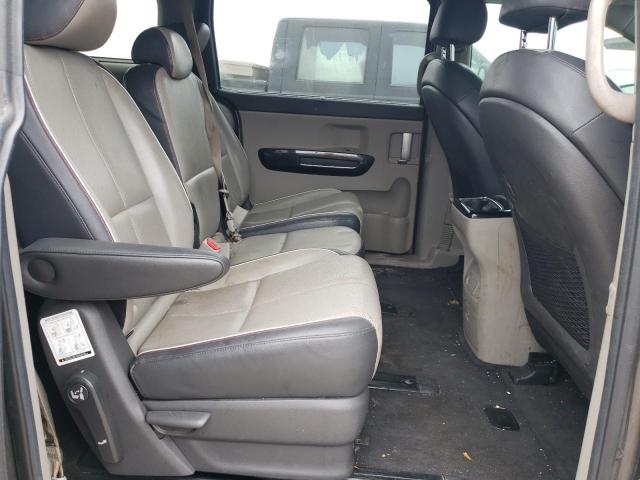 Photo 11 from auction – 2015 KIA SEDONA EX with VIN KNDMC5C10F6056441