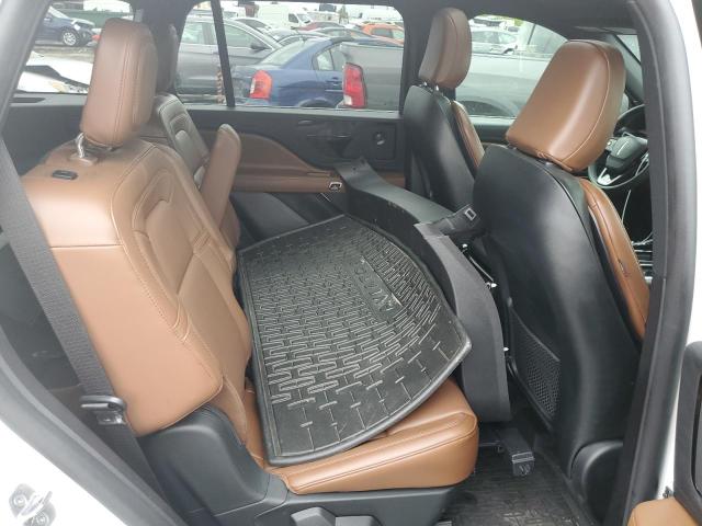 Photo 11 from auction – 2021 LINCOLN AVIATOR RE with VIN 5LM5J7XC1MGL17075