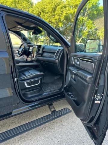 Photo 5 from auction – 2021 RAM 1500 LARAM with VIN 1C6RREJM1MN828070