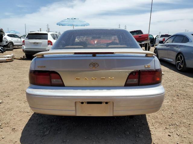 Photo 6 from auction – 1995 TOYOTA CAMRY LE with VIN JT2SK12E8S0319420