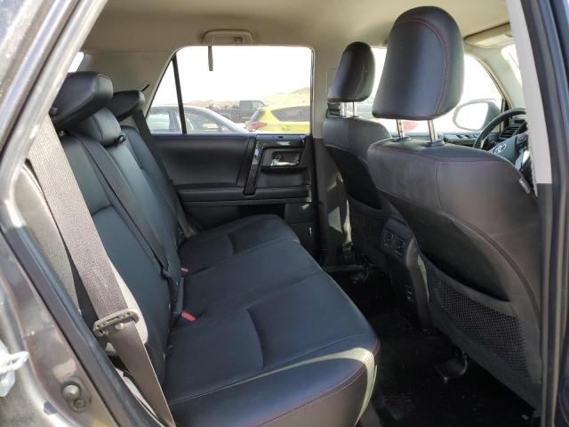 Photo 10 from auction – 2019 TOYOTA 4RUNNER SR with VIN JTEBU5JR7K5634012
