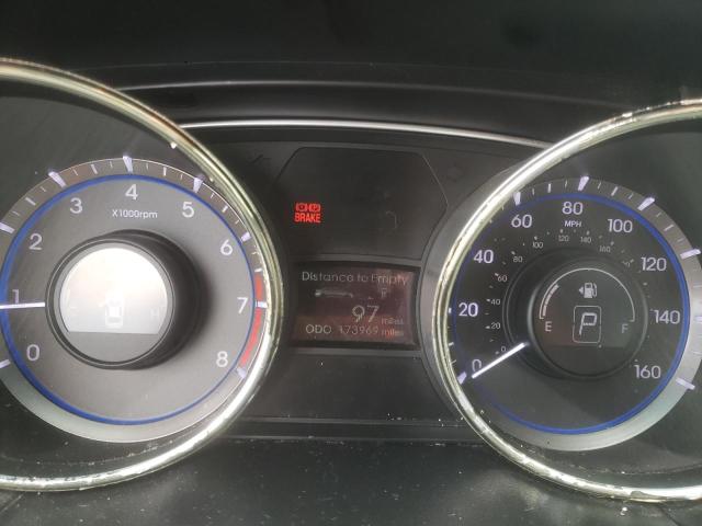 Photo 9 from auction – 2011 HYUNDAI SONATA with VIN 5NPEC4AC4BH164872
