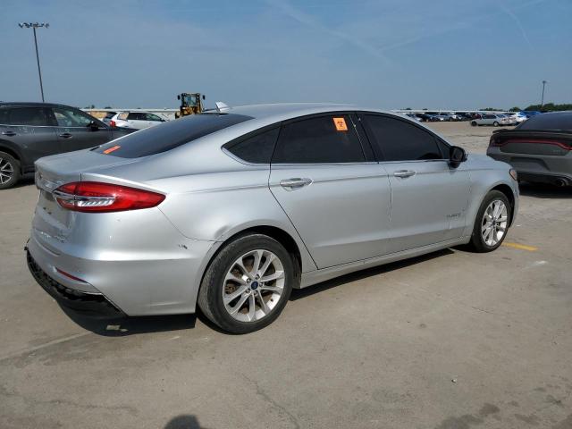 Photo 3 from auction – 2019 FORD FUSION SE with VIN 3FA6P0LU6KR263395