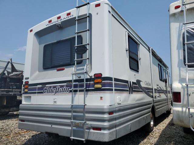 Photo 4 from auction – 1998 WINNEBAGO CHIEFTAN with VIN 3FCNF53S9XJA07018