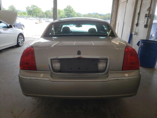 Photo 6 from auction – 2003 LINCOLN TOWN CAR E with VIN 1LNHM81WX3Y611695
