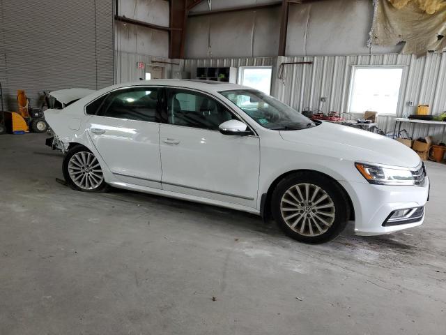 Photo 4 from auction – 2016 VOLKSWAGEN PASSAT SE with VIN 1VWBT7A36GC028151