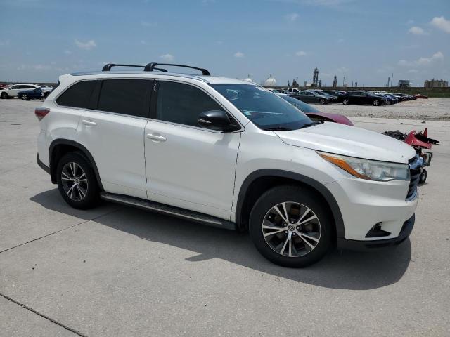 Photo 4 from auction – 2016 TOYOTA HIGHLANDER with VIN 5TDKKRFH1GS121843