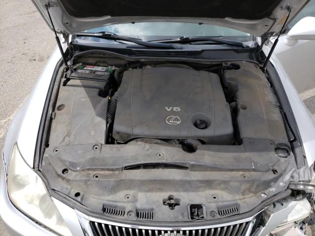 Photo 11 from auction – 2007 LEXUS IS 250 with VIN JTHBK262772047935