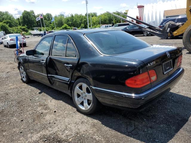 Photo 2 from auction – 1999 MERCEDES-BENZ E 320 with VIN WDBJF65H0XA759500