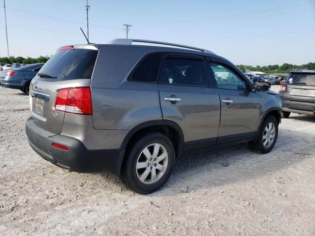 Photo 3 from auction – 2013 KIA SORENTO LX with VIN 5XYKT3A68DG396103