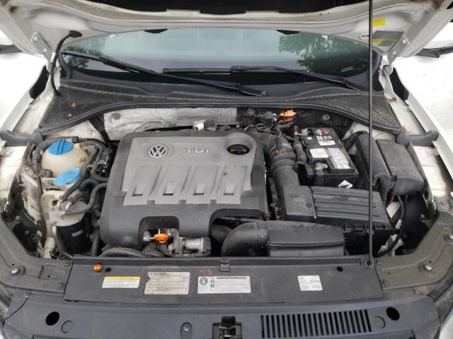 Photo 11 from auction – 2012 VOLKSWAGEN PASSAT SEL with VIN 1VWCN7A37CC096919