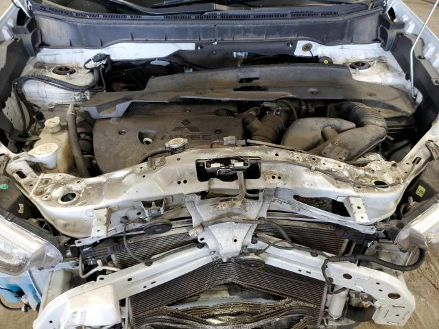 Photo 11 from auction – 2014 MITSUBISHI OUTLANDER with VIN 4A4AP3AU0EE030315
