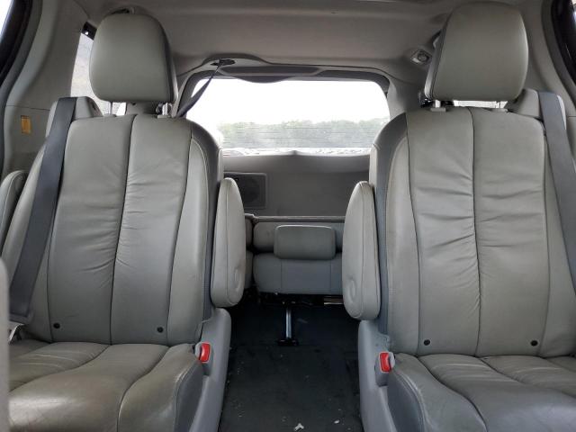 Photo 10 from auction – 2012 TOYOTA SIENNA XLE with VIN 5TDYK3DC3CS208099