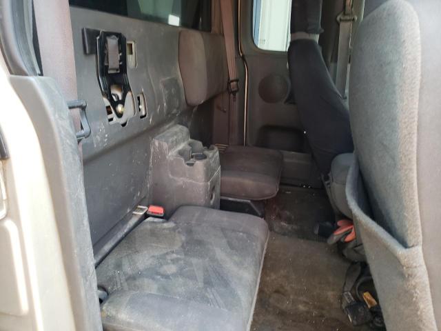 Photo 10 from auction – 2005 CHEVROLET COLORADO with VIN 1GCDS196258118231
