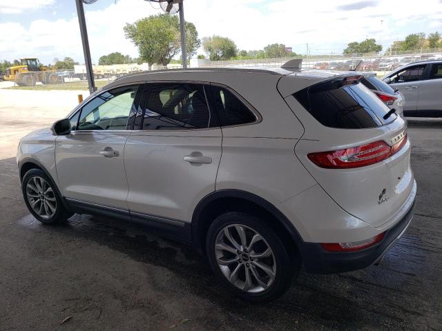 Photo 2 from auction – 2017 LINCOLN MKC SELECT with VIN 5LMCJ2C98HUL32703