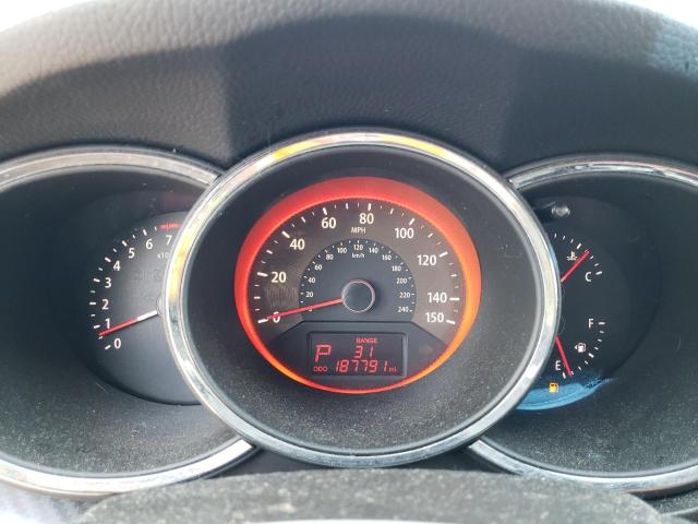 Photo 9 from auction – 2011 KIA SORENTO SX with VIN 5XYKWDA21BG172579