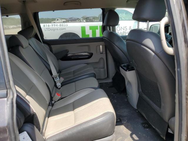 Photo 11 from auction – 2015 KIA SEDONA EX with VIN KNDMC5C16F6026795