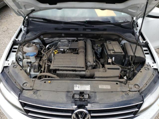 Photo 11 from auction – 2017 VOLKSWAGEN JETTA S with VIN 3VW2B7AJXHM400284