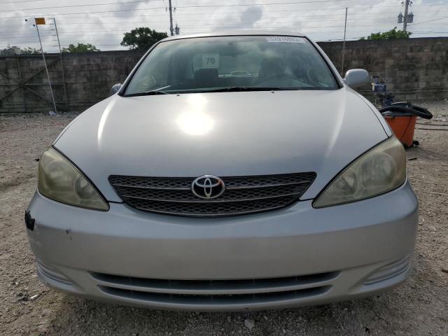 Photo 5 from auction – 2003 TOYOTA CAMRY LE with VIN 4T1BE32K13U758688
