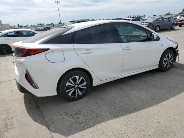 Photo 3 from auction – 2019 TOYOTA PRIUS PRIM with VIN JTDKARFP1K3105887