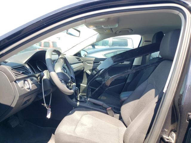 Photo 7 from auction – 2017 VOLKSWAGEN PASSAT S with VIN 1VWAT7A35HC006252