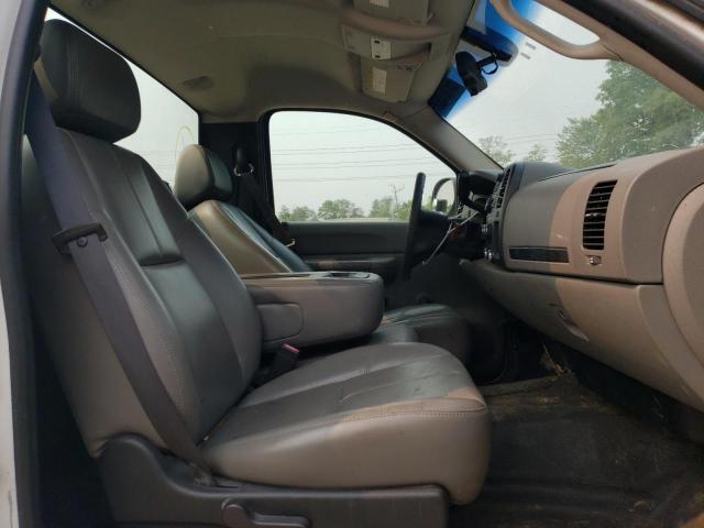 Photo 11 from auction – 2007 GMC SIERRA C25 with VIN 1GTHC24K07E559336