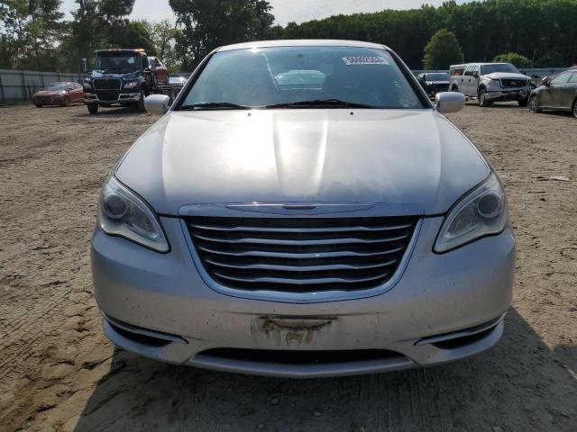 Photo 5 from auction – 2012 CHRYSLER 200 LX with VIN 1C3CCBAB3CN319341