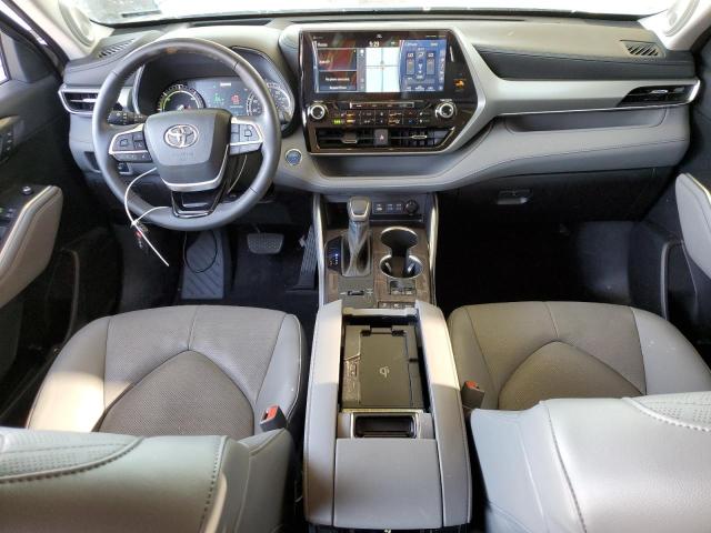 Photo 8 from auction – 2022 TOYOTA HIGHLANDER with VIN 5TDEBRCH0NS084010
