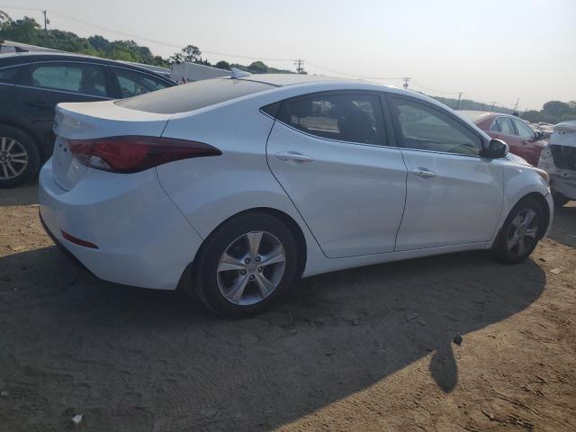 Photo 3 from auction – 2016 HYUNDAI ELANTRA SE with VIN 5NPDH4AE2GH791916