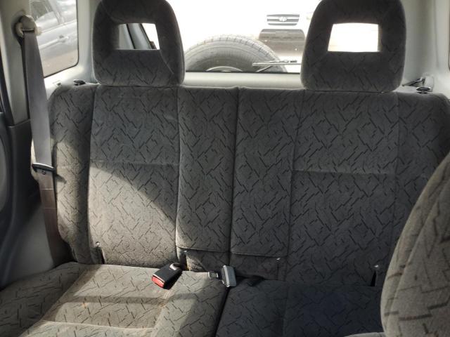 Photo 10 from auction – 2004 CHEVROLET TRACKER LT with VIN 2CNBJ634046917391