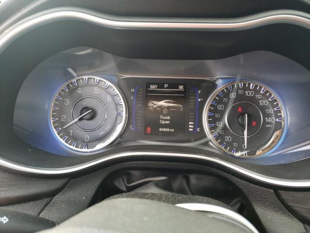 Photo 9 from auction – 2015 CHRYSLER 200 LIMITE with VIN 1C3CCCAB6FN693467