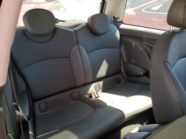 Photo 10 from auction – 2010 MINI COOPER S with VIN WMWMF7C51ATZ70291