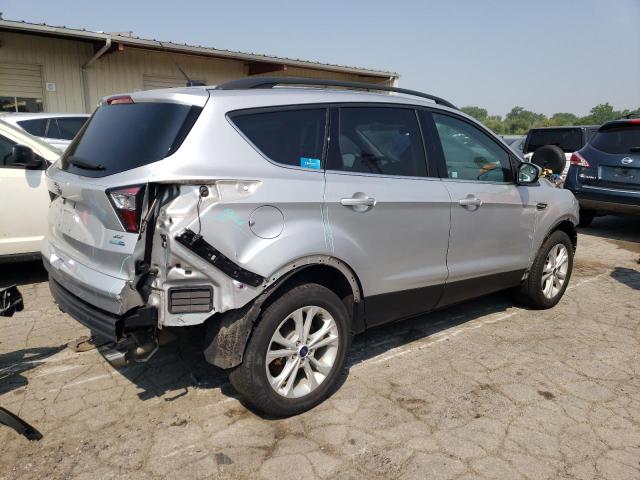 Photo 3 from auction – 2018 FORD ESCAPE SE with VIN 1FMCU9GD1JUB94672