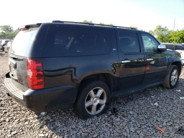 Photo 3 from auction – 2007 CHEVROLET SUBURBAN K with VIN 1GNFK16367R385489